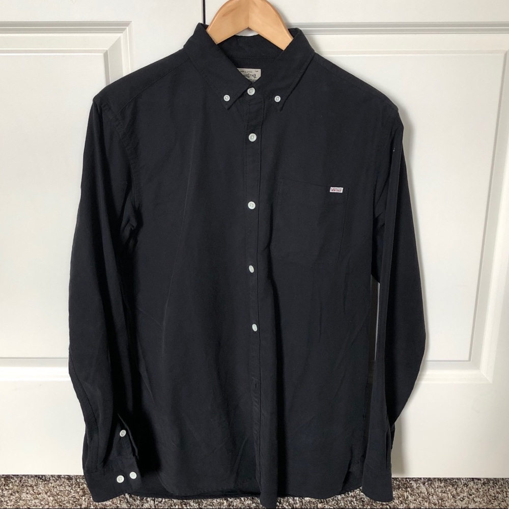 Black Jack and Jones Shirt, Size Medium